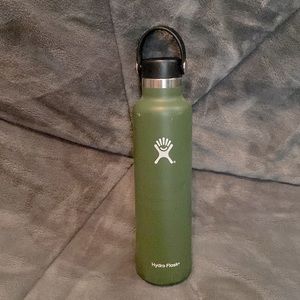 24 Oz hydroflask
